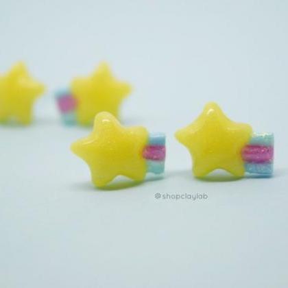 Tiny Shooting Star Rainbow Stud Earrings| Kawaii..