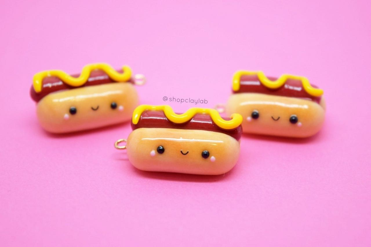 Kawaii Hotdog Buns Polymer Clay Charm| Cute Crochet Progress Keeper| Stitch Marker| Finny Gifts| Fake Food Accessory