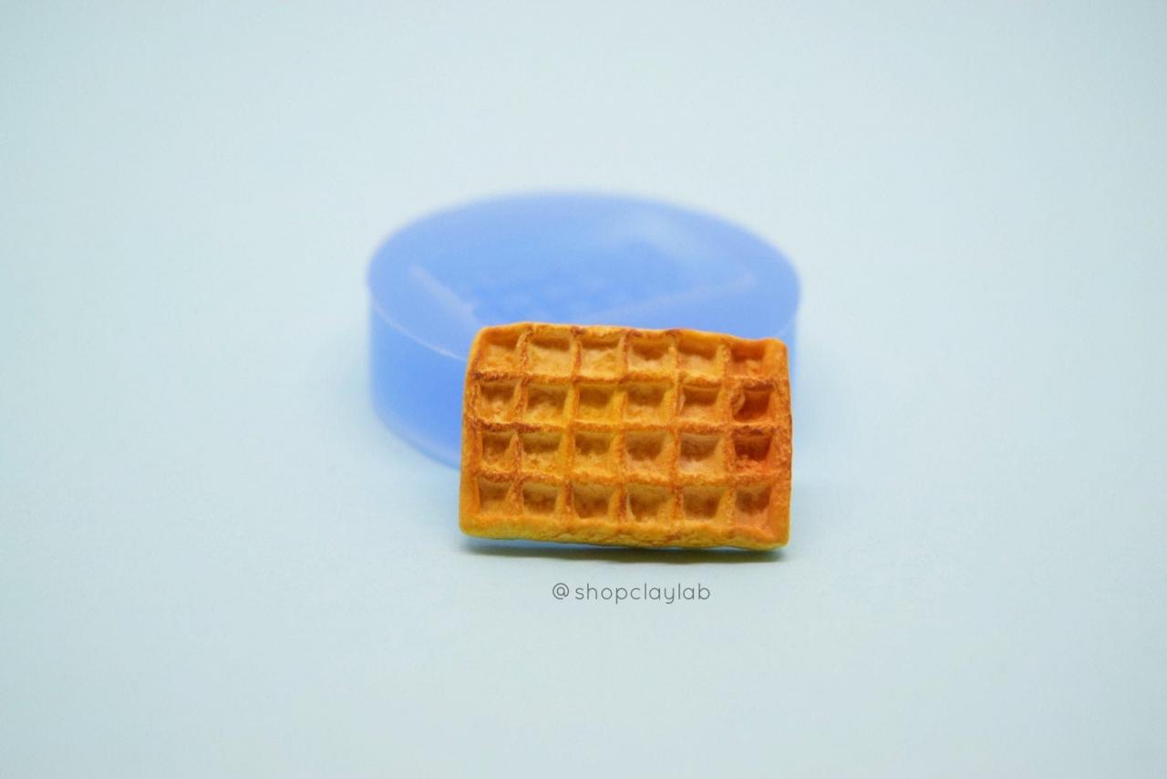 Whole Waffle Silicone Mold| Polymer Clay Flexible Push Mold| Waffle Dessert Resin Mold| Kawaii Decoden Dollhouse Miniatures